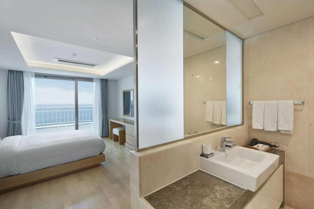 Фото Kumho Jeju Resort