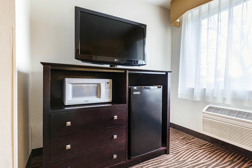 Фото Best Western Des Plaines Inn