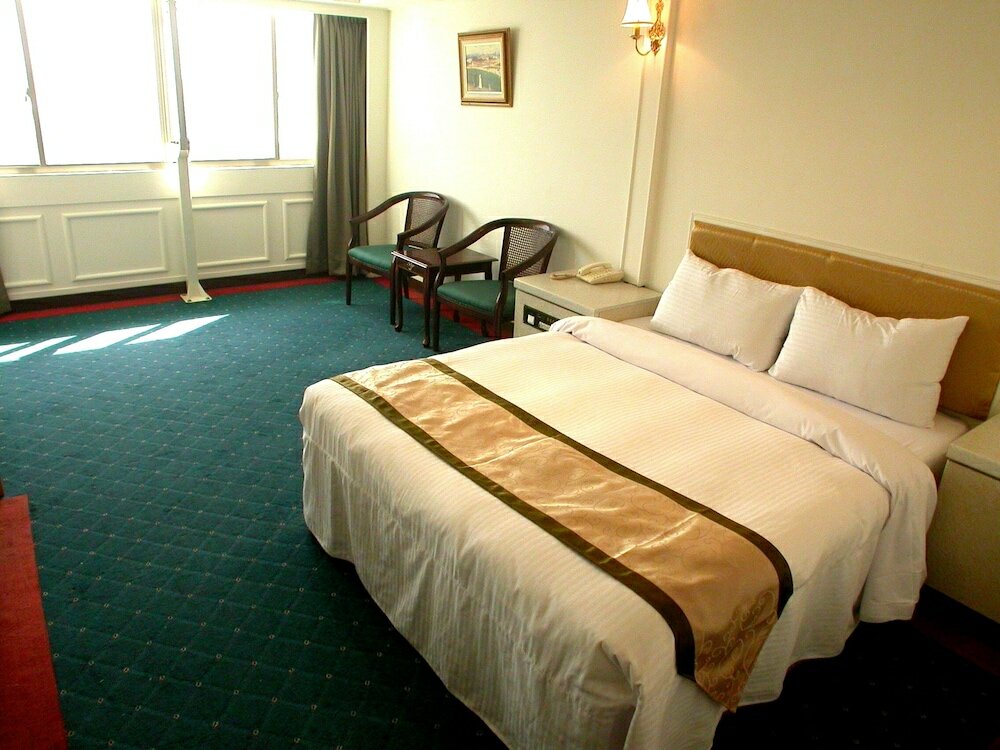 Фото Taitung Bali Suites Hotel
