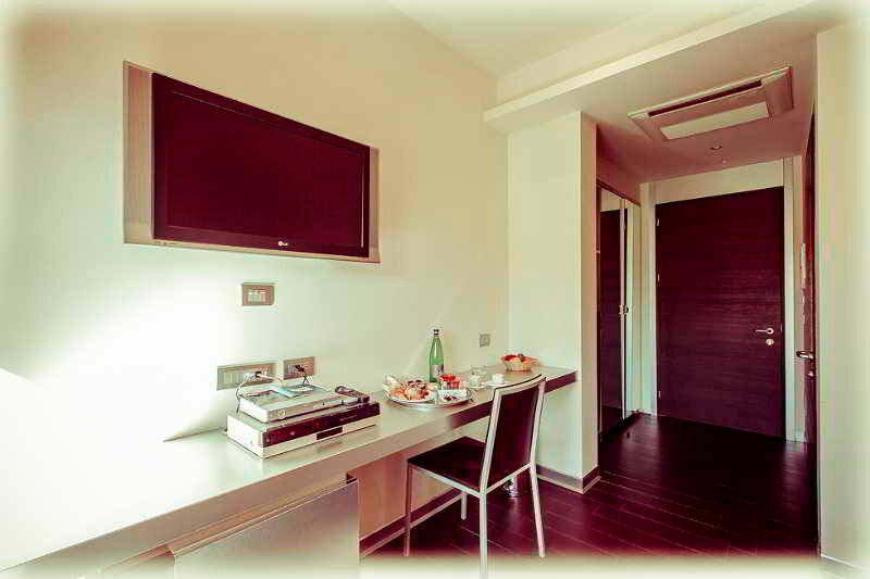 Фото All Ways Garden & Leisure Hotel