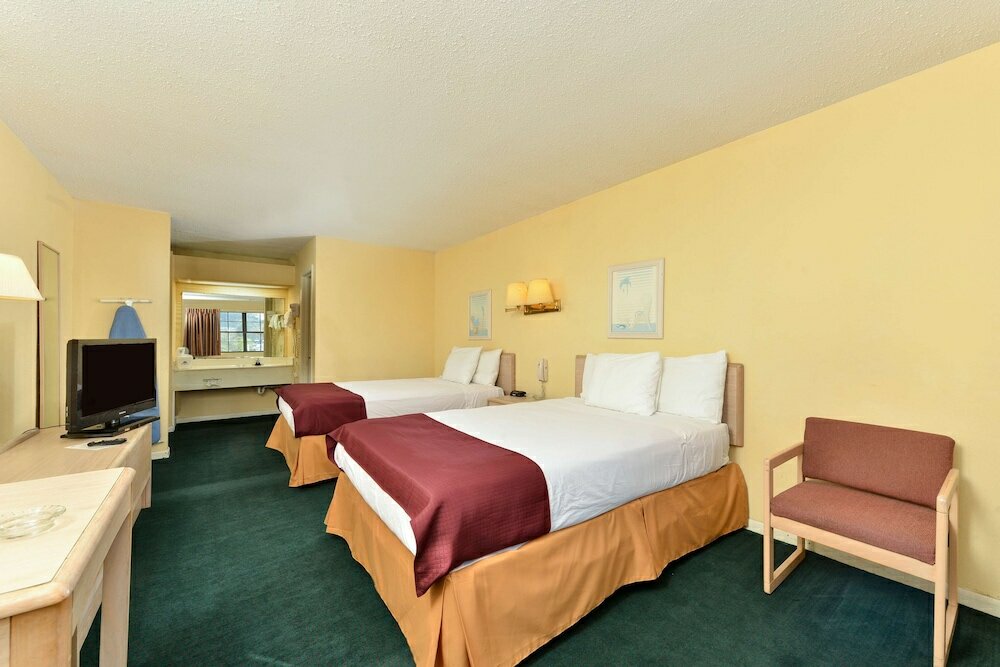Фото Americas Best Value Inn Meridian