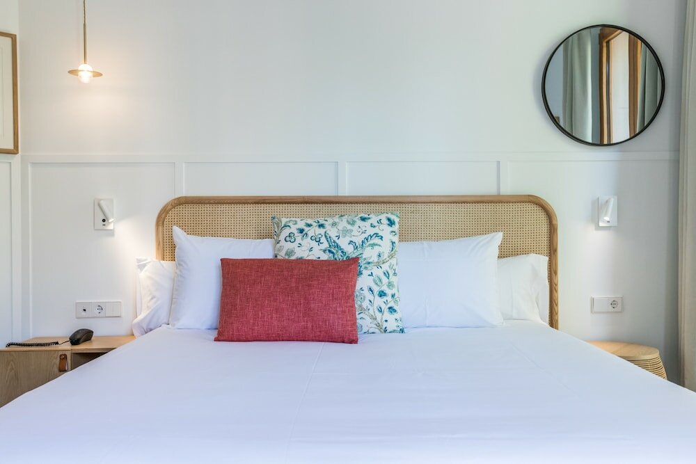 Фото Hotel Nou Baleares