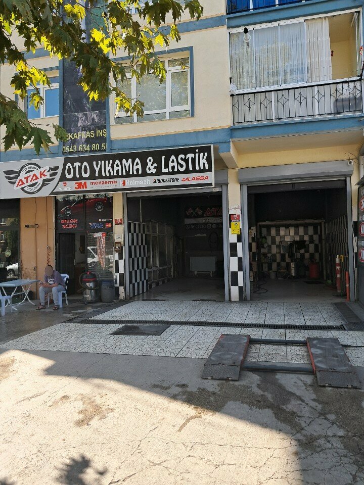 غسيل سيارة Atak Auto Wash ، أنقرة، صورة