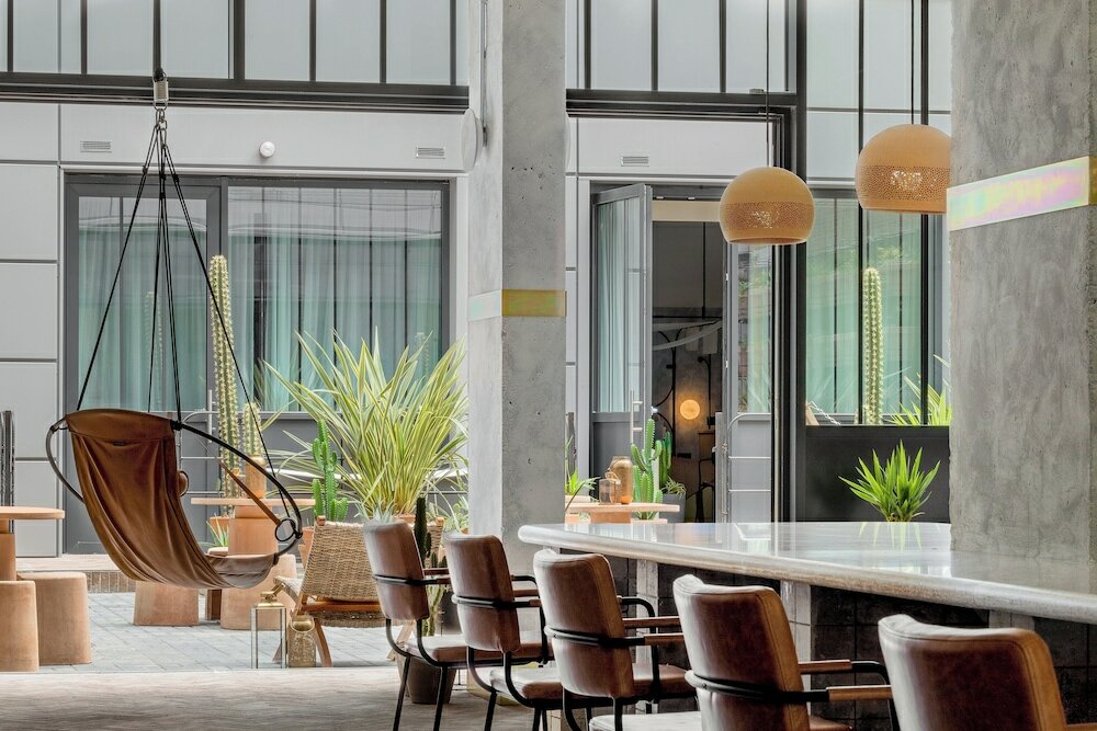 Фото Bermonds Locke