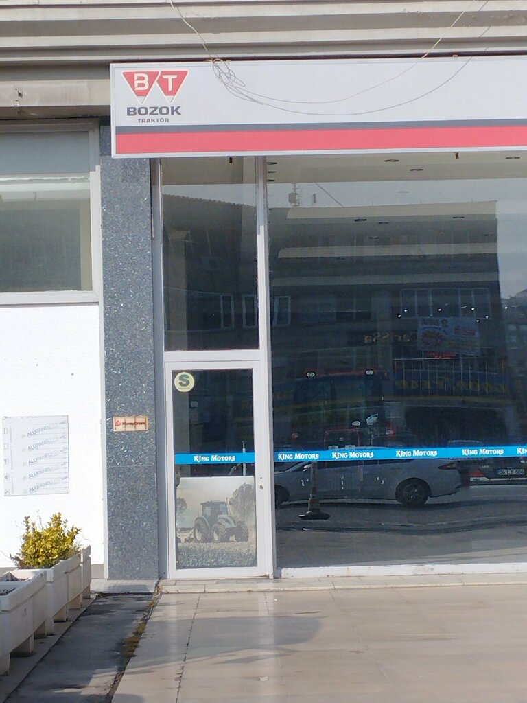 Engine dealer King Motor Vehicles, Ankara, photo