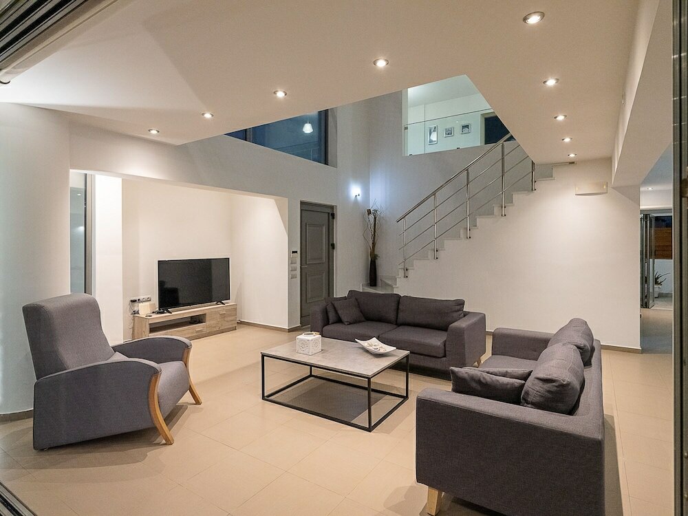 Фото Villa Almyra