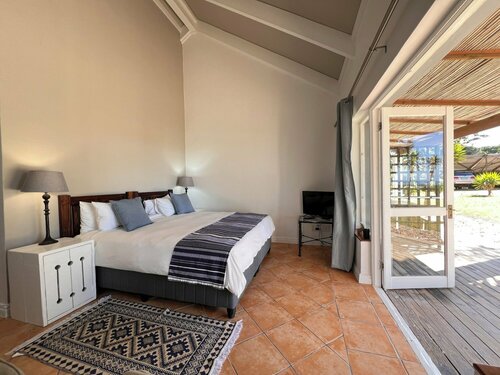 Гостиница The Whaling Station Bed & Breakfast