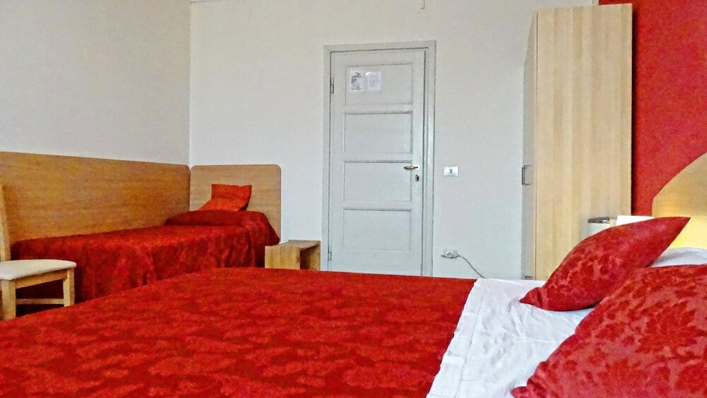 Фото La Campanella Guesthouse