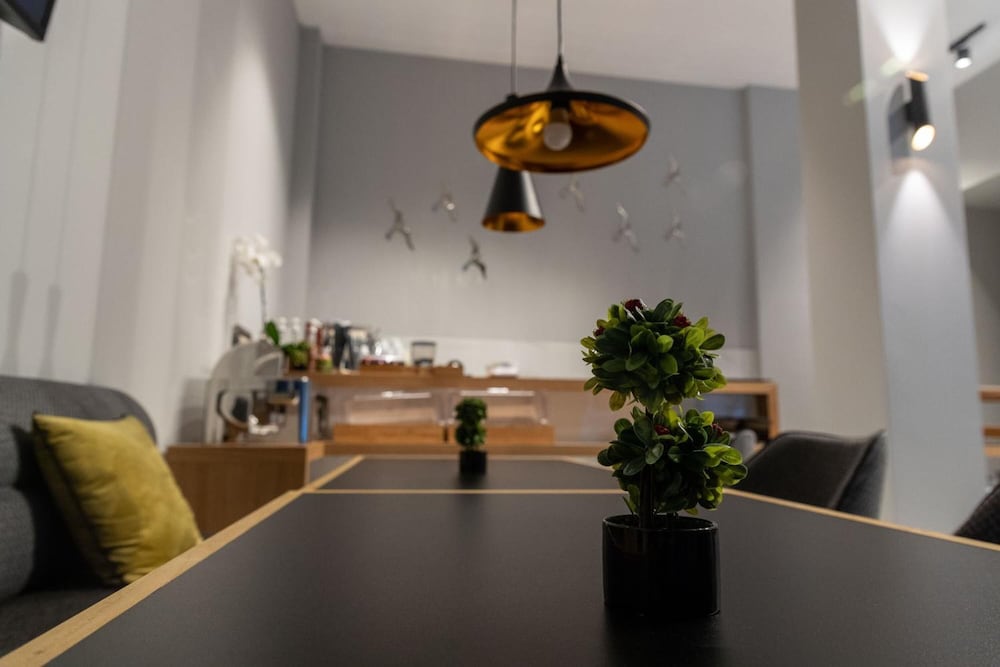 Фото Grand Port Suites Thessaloniki