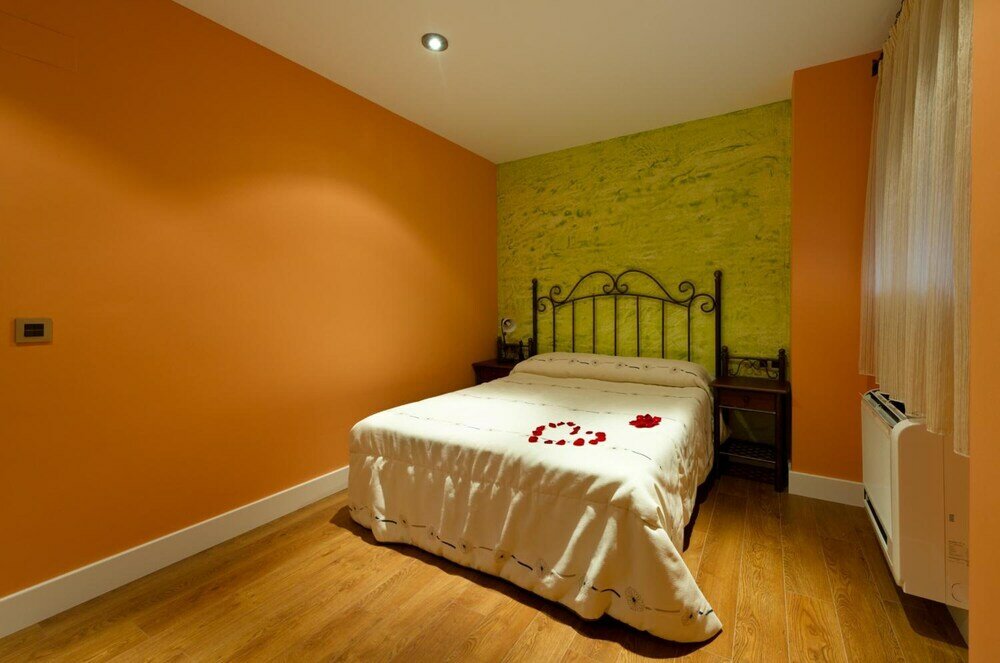 Фото Aparthotel Capitolina