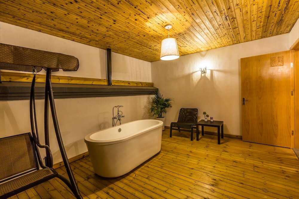 Фото Moon Flower Hotel