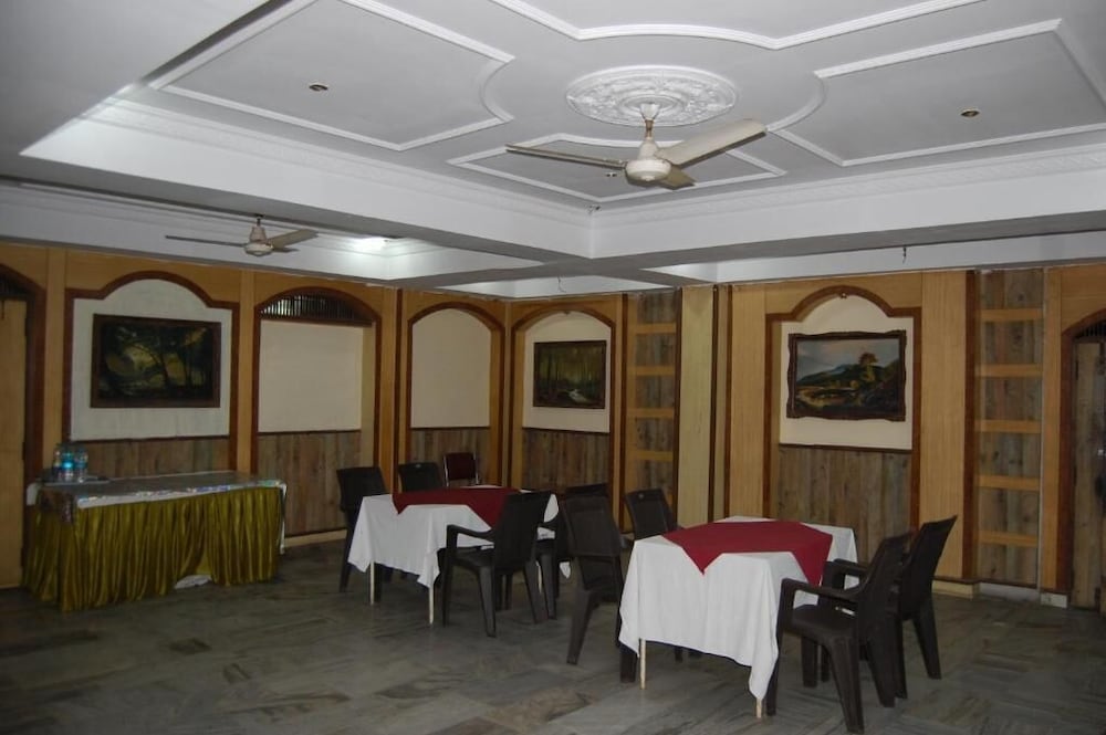 Фото Hotel New Sunder