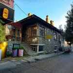 Akdeniz Sanatevi (Isparta, Isparta Merkez, İstiklal Mah., 1110. Sok., 5B), educational center