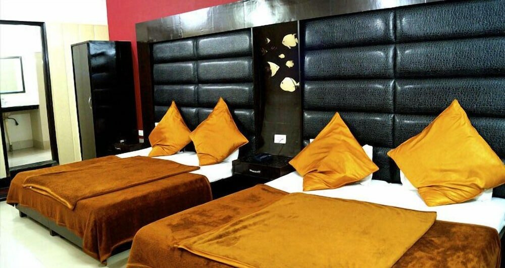 Фото Hotel Shiraz Continental