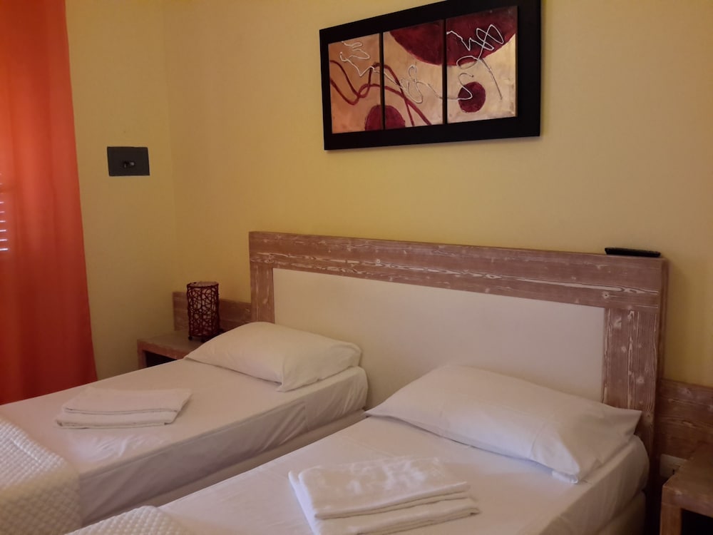 Фото Butterfly Accommodation