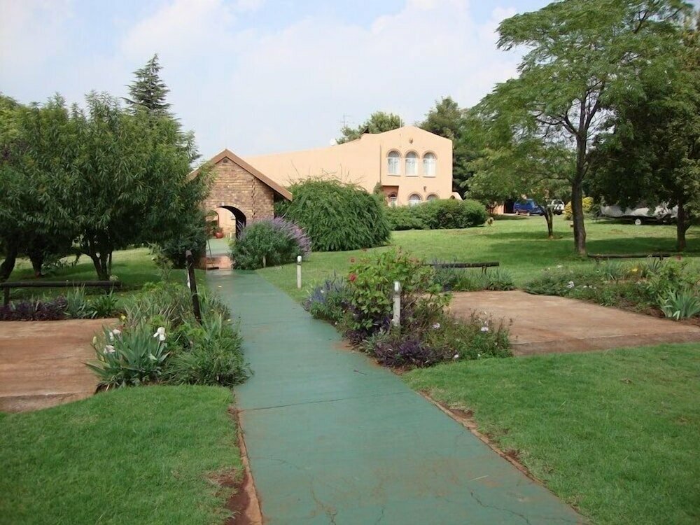 Hotel Gateway Guest House, Benoni, photo