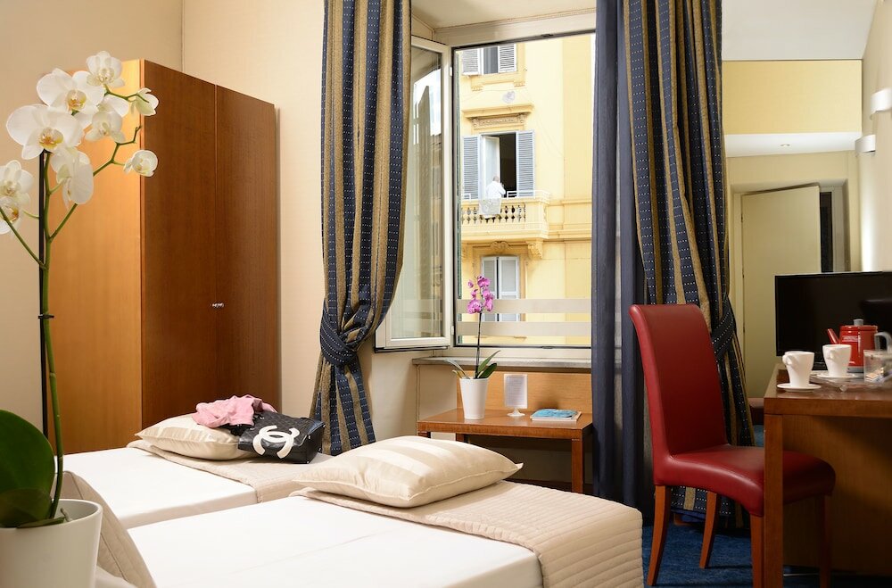 Фото отеля 5