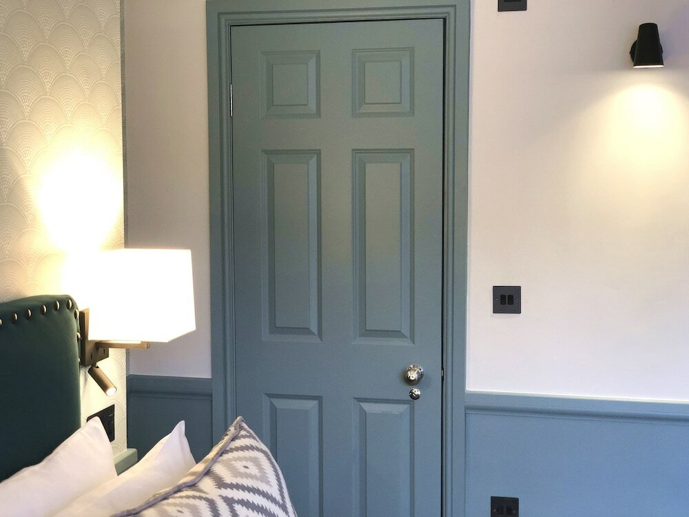 Фото Lime Tree Hotel