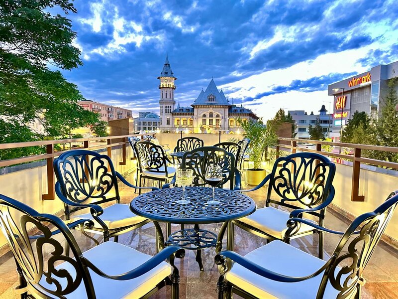 Гостиница Hotel Pietroasa в Бузэу