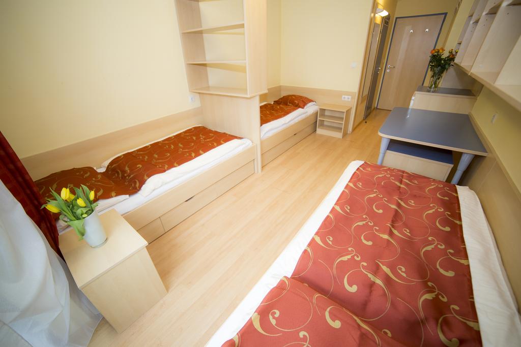 Фото MyNext - Westbahnhof Hostel One