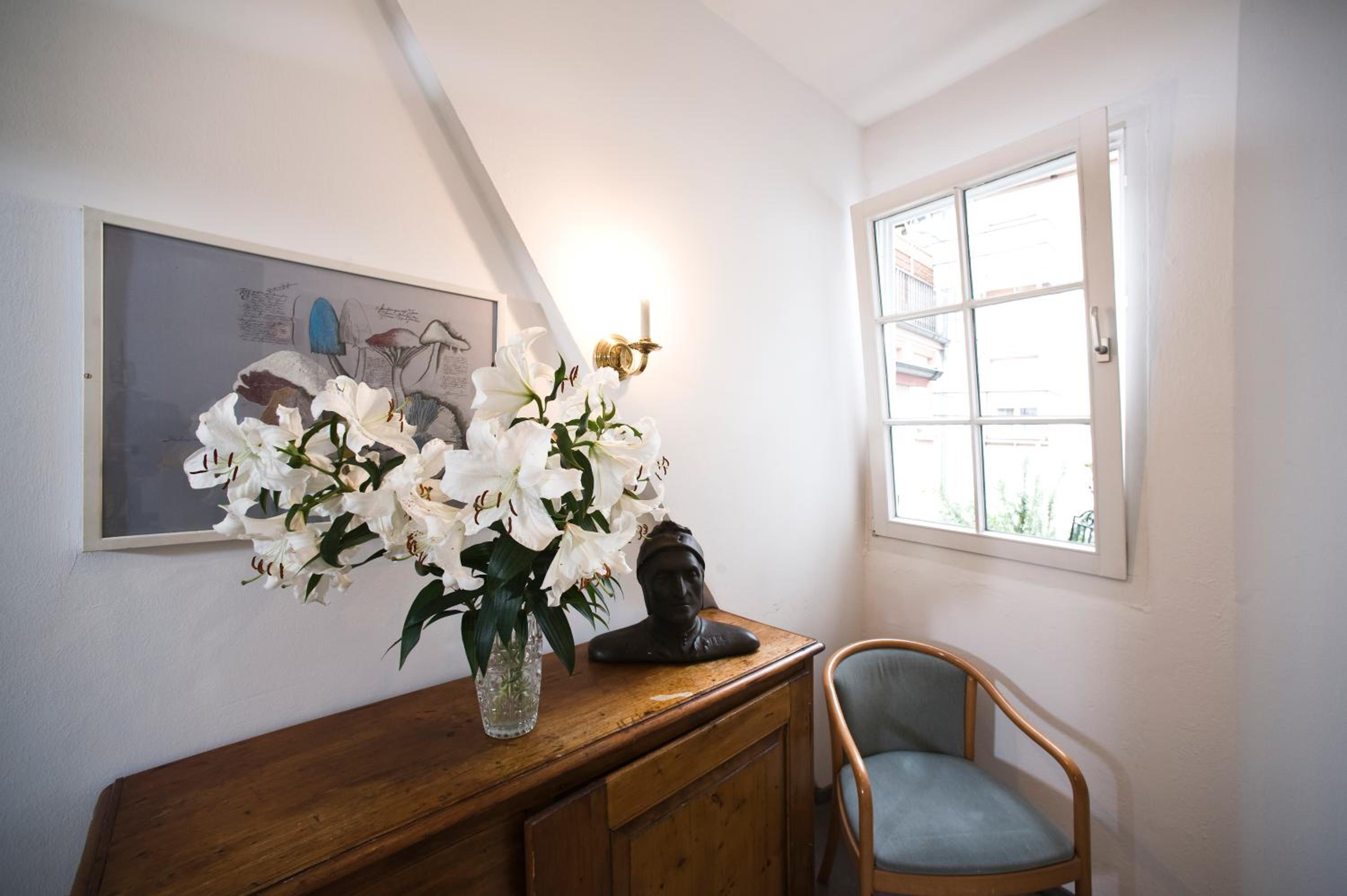 Фото 18257978570