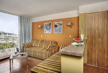 Фото Résidence Pierre & Vacances Premium Port-Prestige