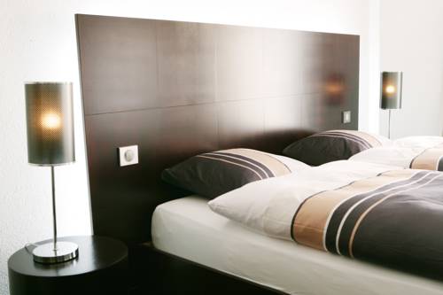 Фото La Couronne