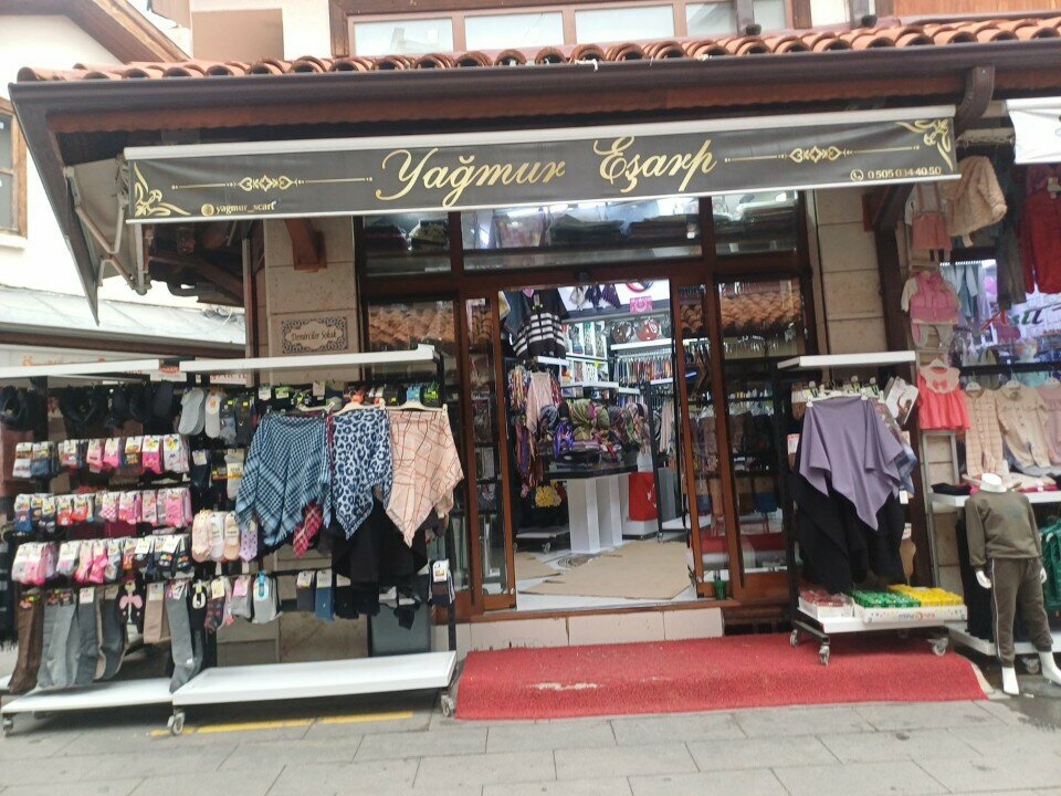 Clothing store Yagmur Scarf, Konya, photo