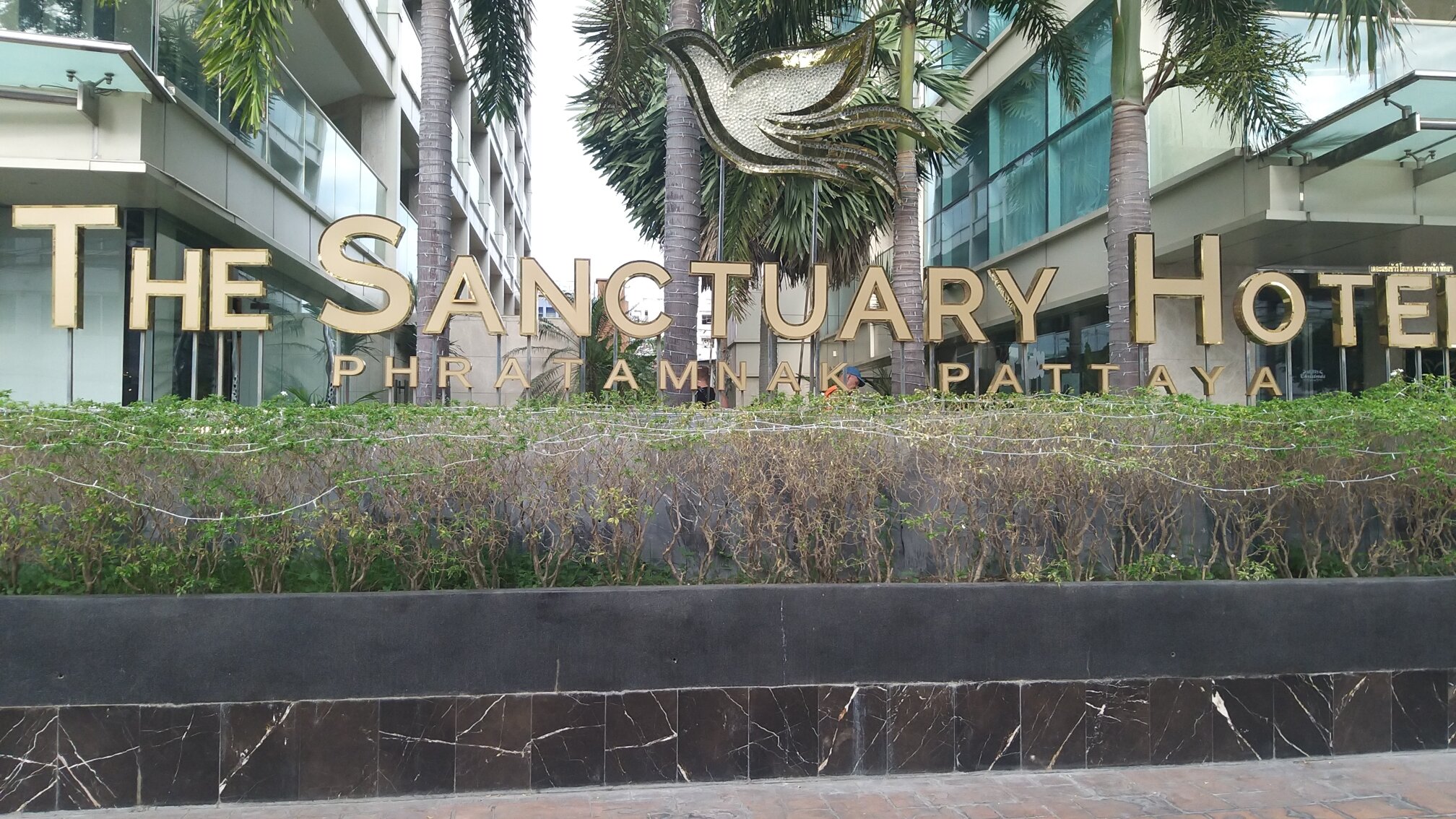 Фото The Sanctuary Resort Pattaya, BW Signature Collection