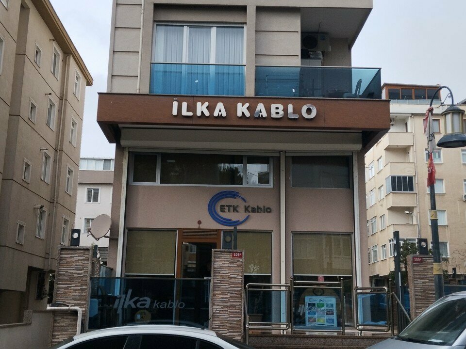 Sale and lease of commercial real estate Yildiz Construction Real Estate, Istanbul, photo