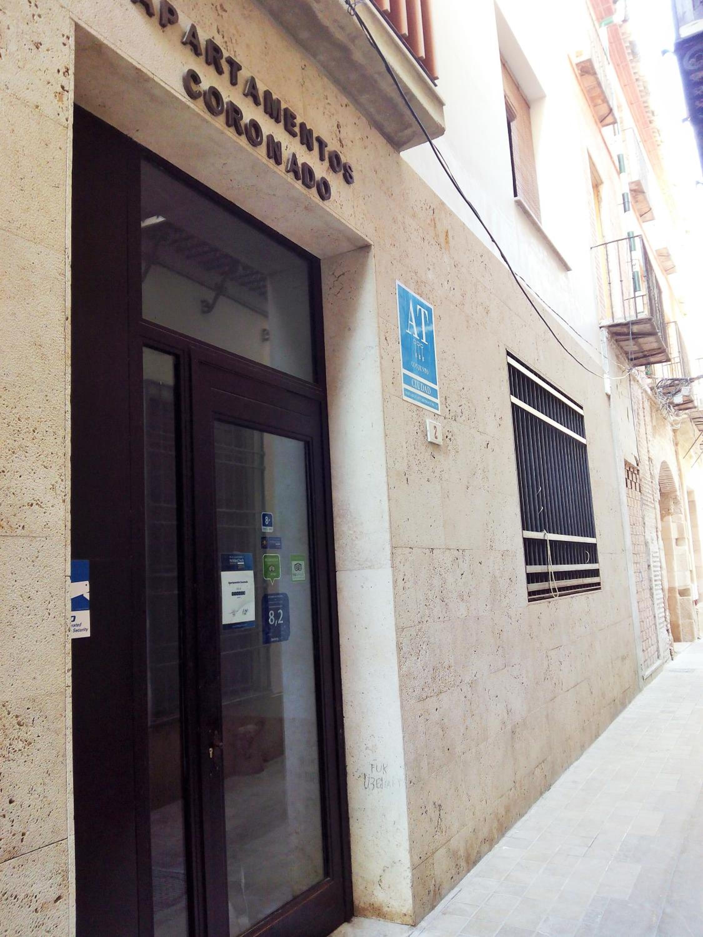 Фото Apartamentos Coronado