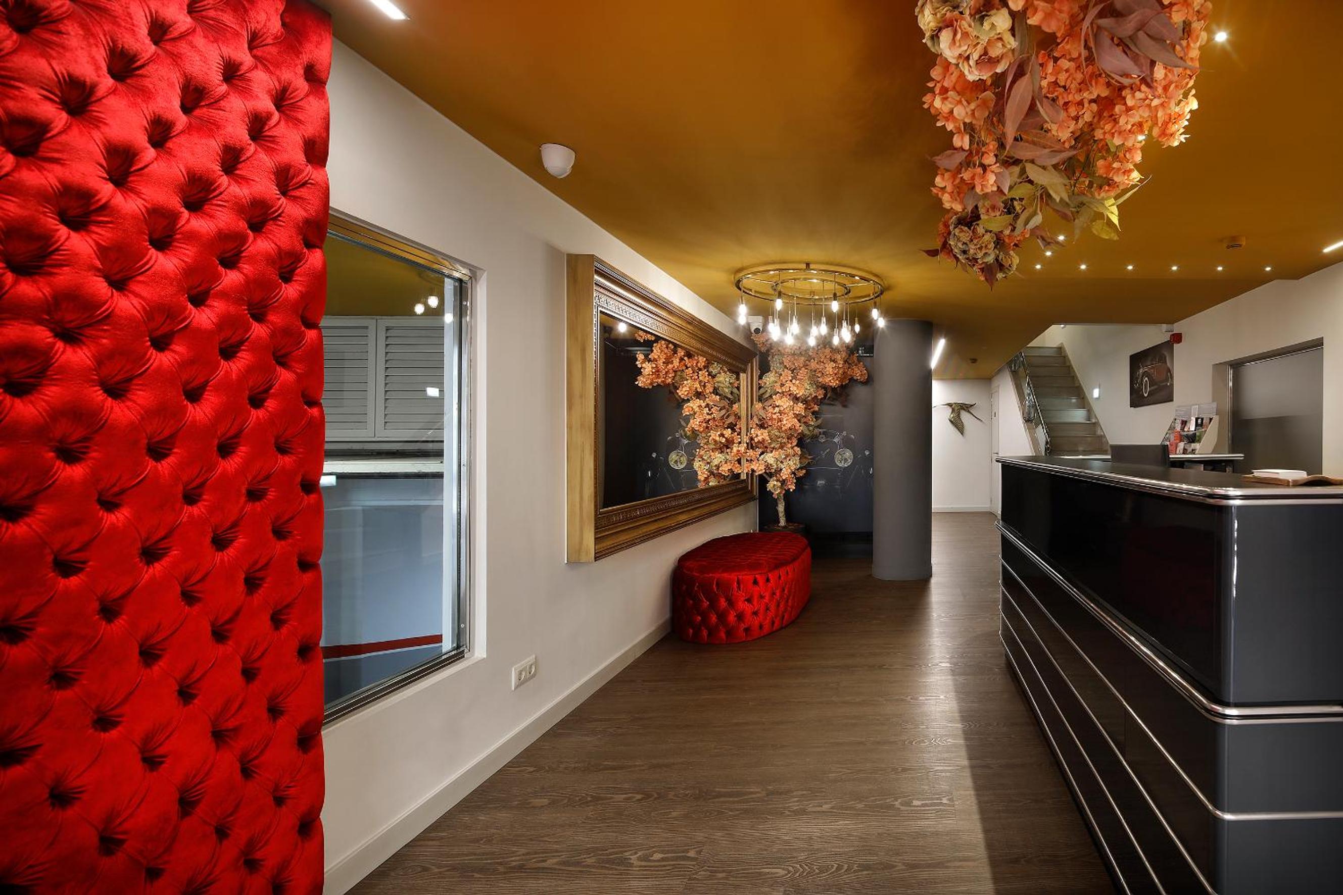 Фото Aparthotel Hispanos 7 Suiza