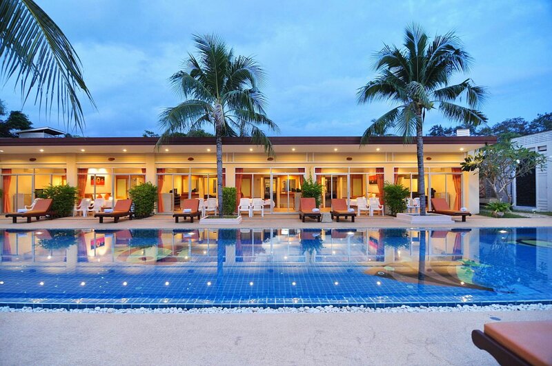 Гостиница Phuket Sea Resort