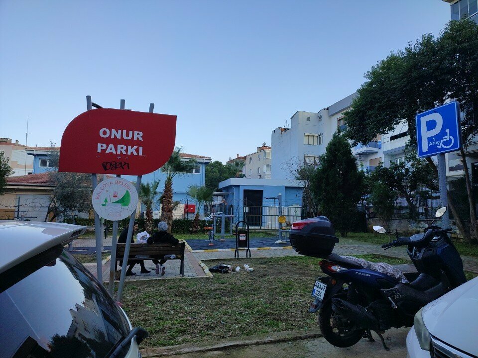 Genre sculpture Fitness Park, Izmir, photo