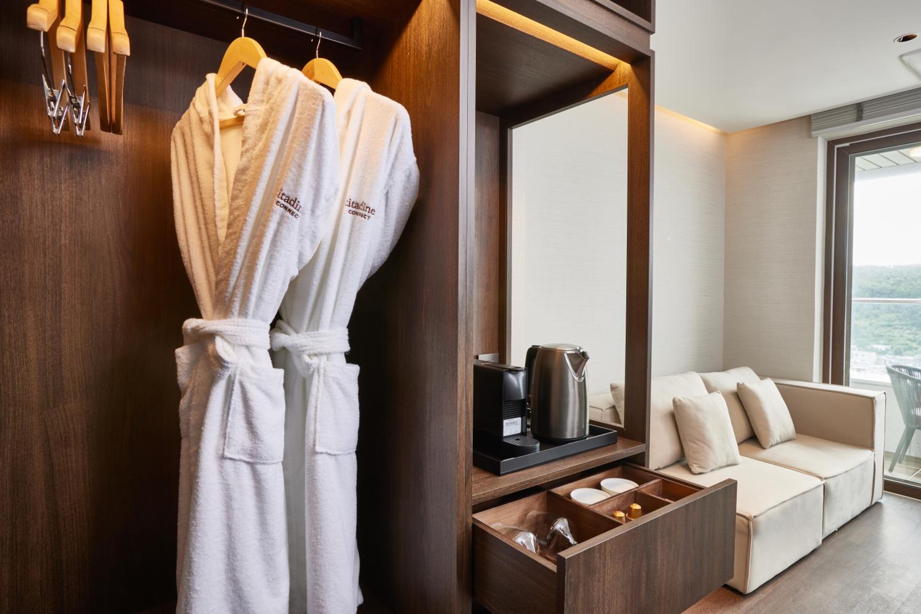 Фото Citadines Connect Hari Busan