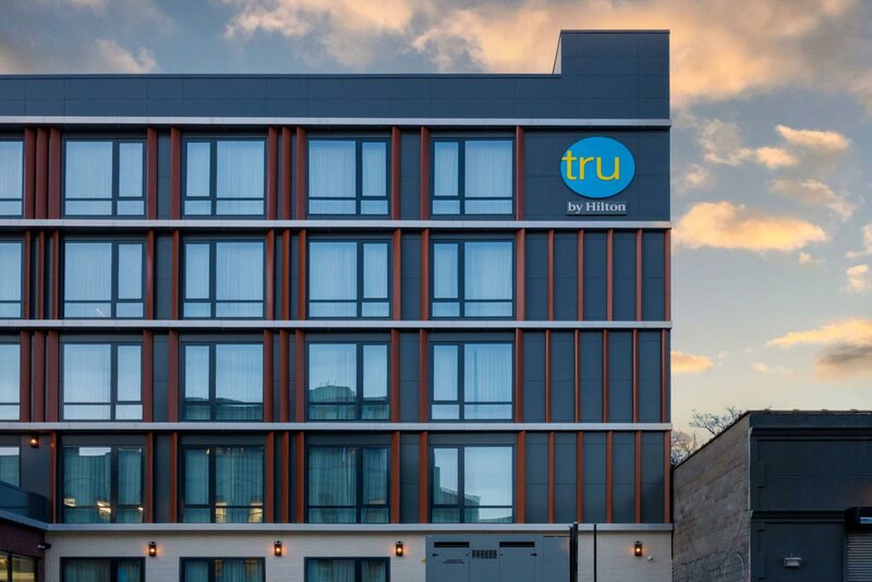 Гостиница Tru by Hilton Brooklyn в Нью-Йорке
