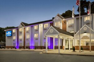 Гостиница Microtel Inn & Suites by Wyndham Raleigh