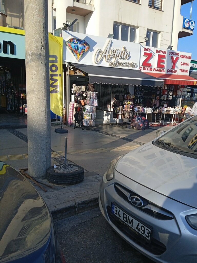 Shoe store Zey, Izmir, photo