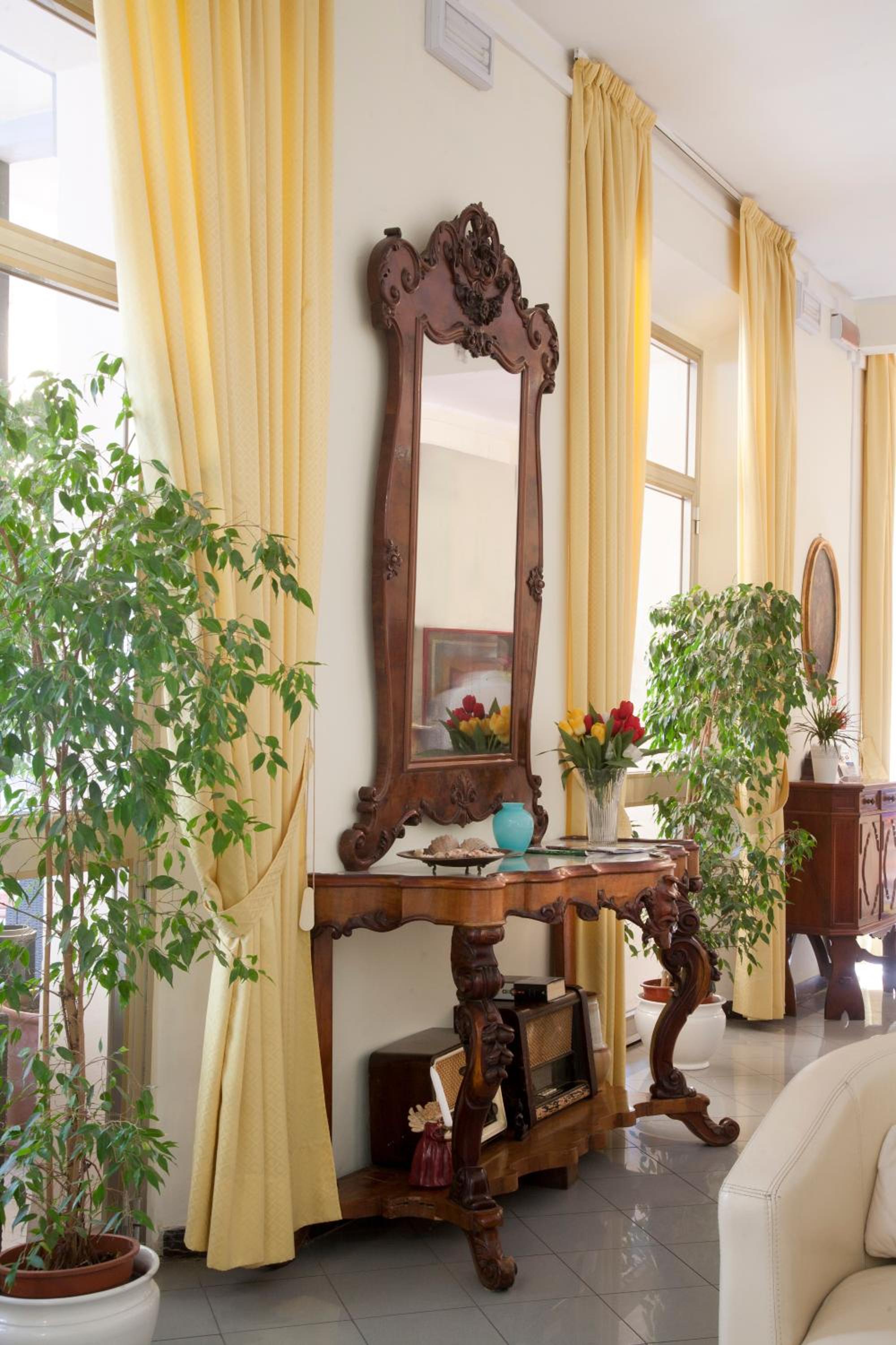 Фото Hotel Quisisana