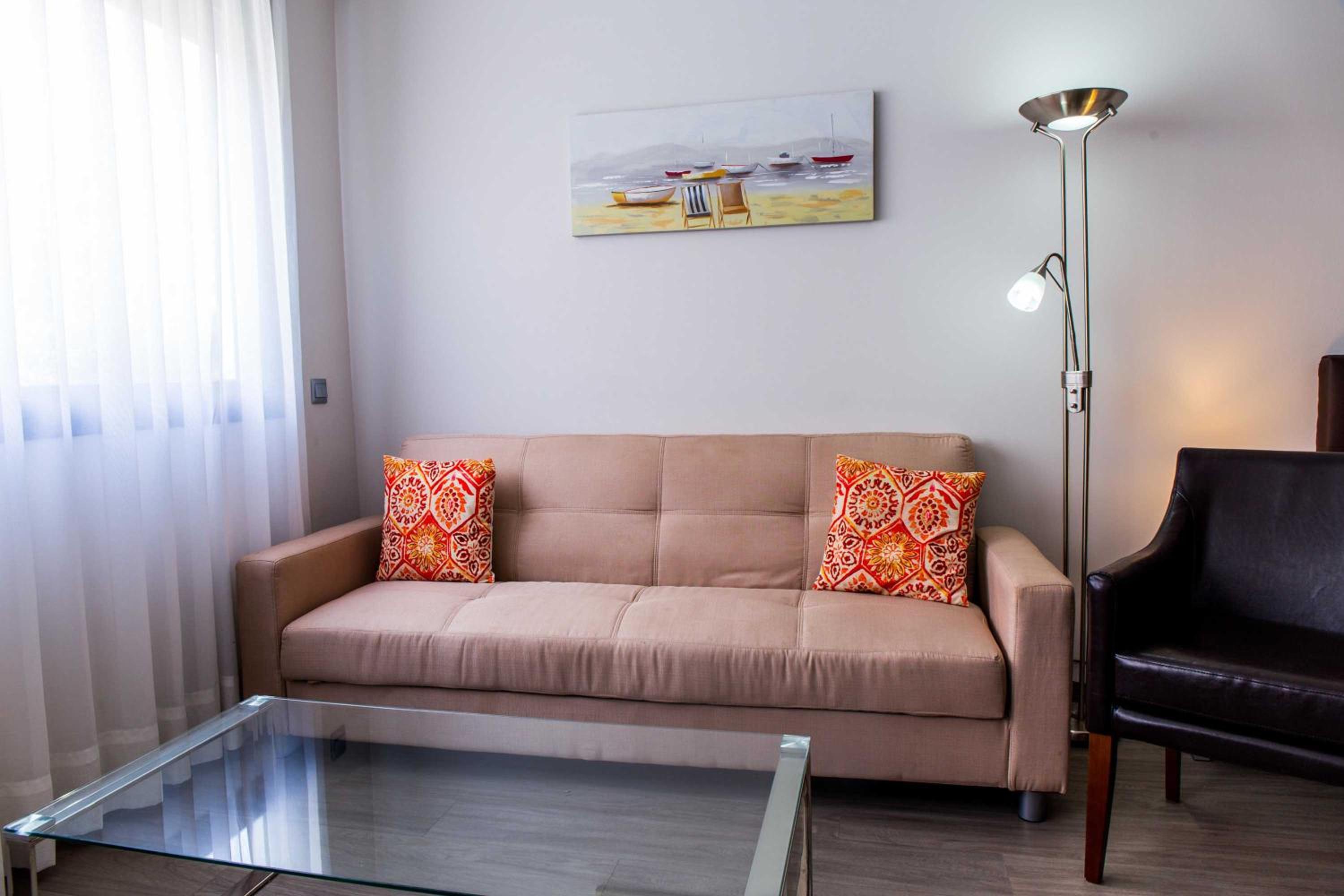 Фото Dimona Suites