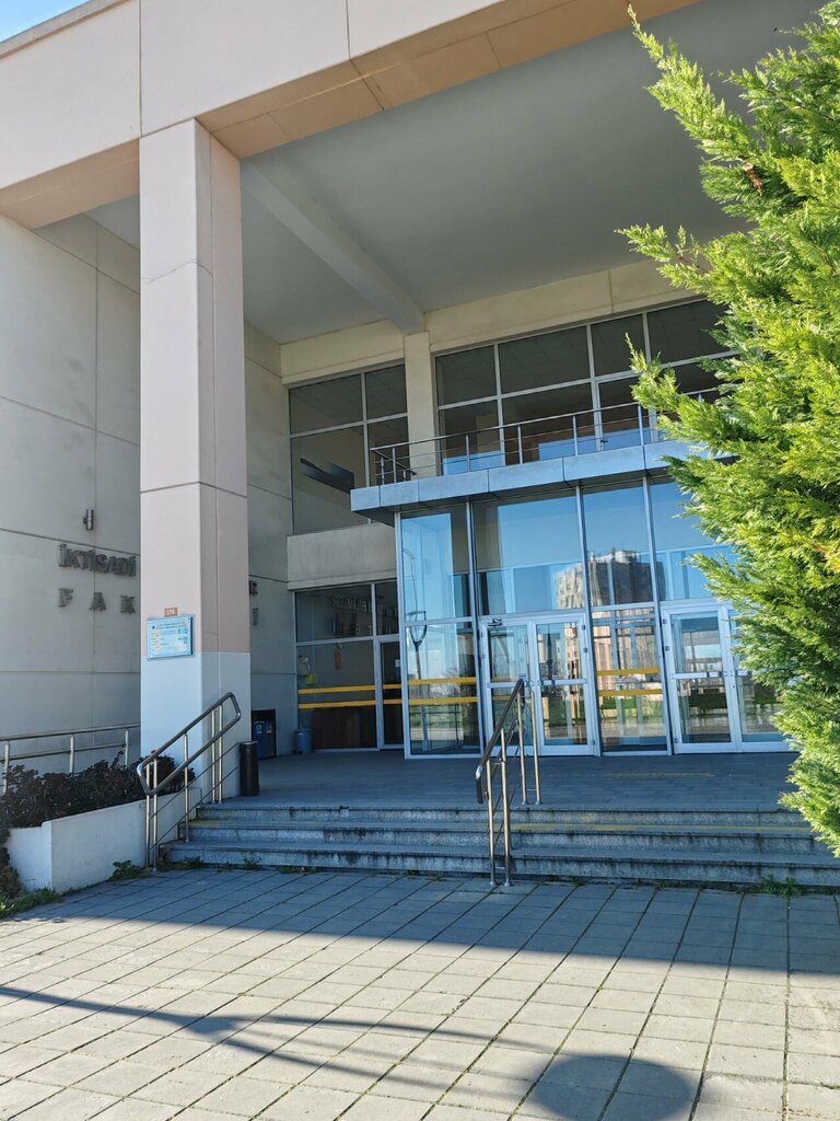 Universidad Yildiz Technical University Faculty of Economics and Administrative Sciences, , foto