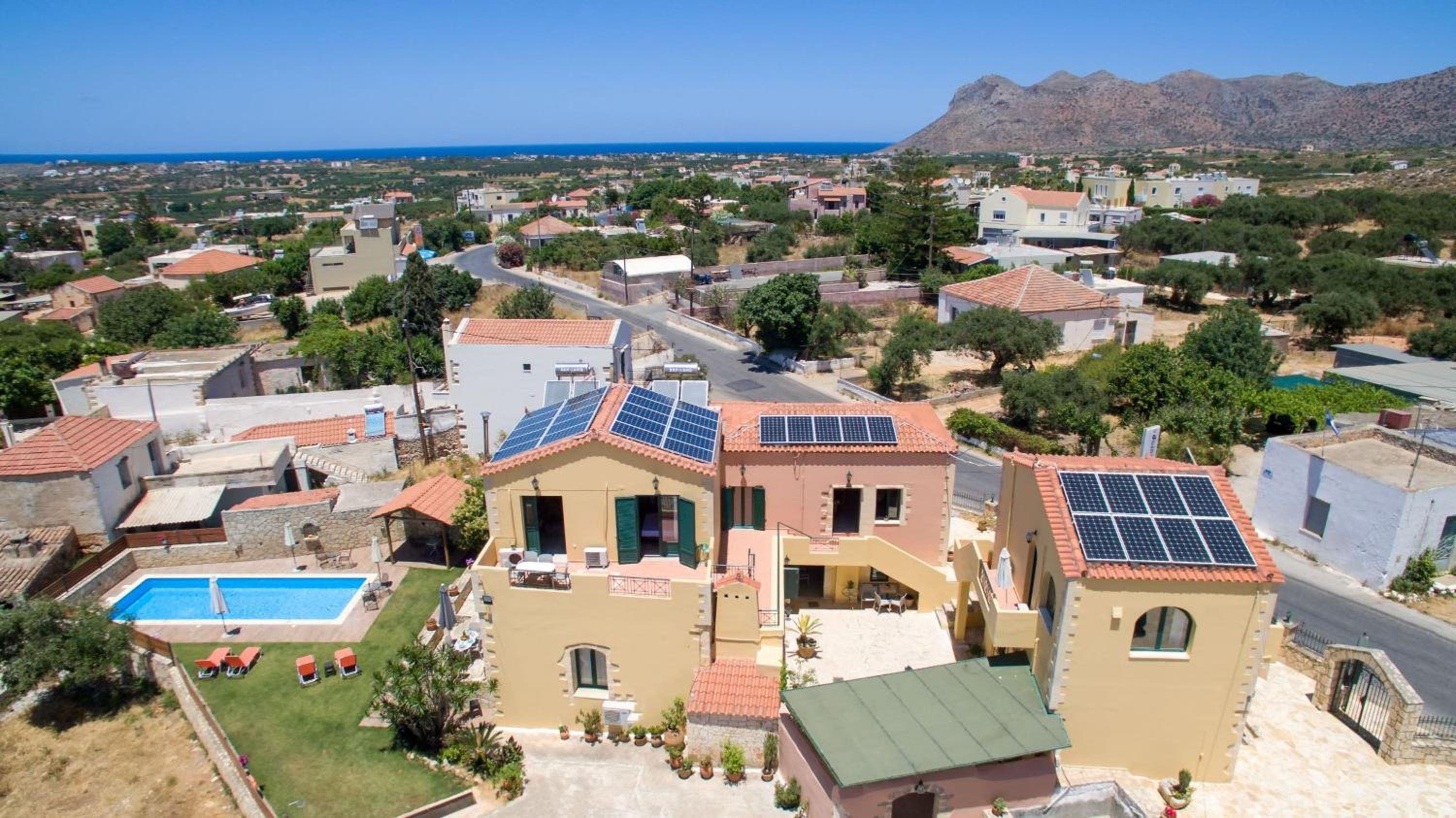 Фото Skandalis Traditional Suites