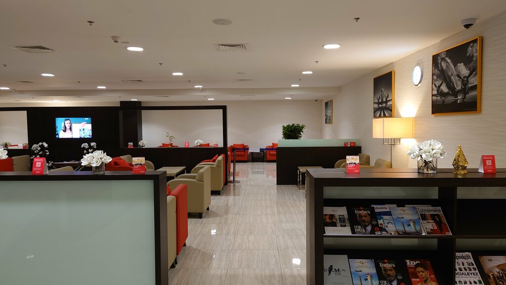 VIP airport lounge reservations Marhaba Lounge, Dubai, photo