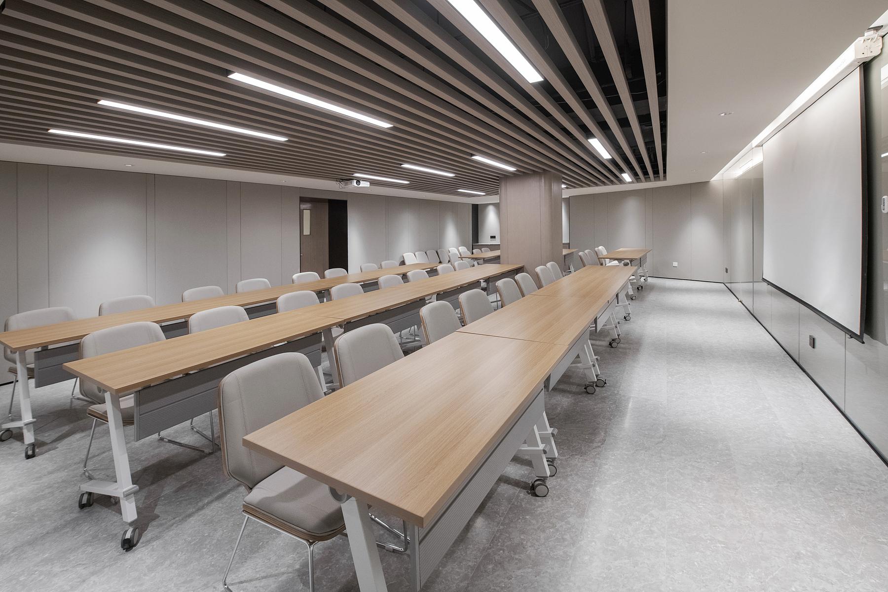 Фото Jinjiang Inn Jinan Yingxiongshan Road