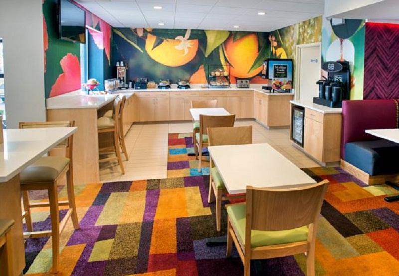 Фото Fairfield Inn by Marriott New York LaGuardia Airport/Astoria