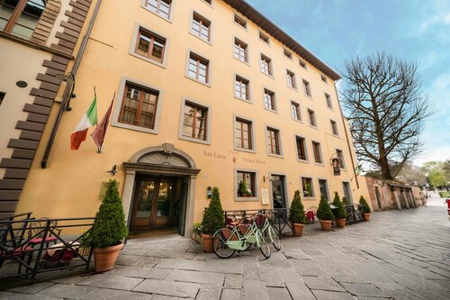 Гостиница San Luca Palace Hotel в Лукке