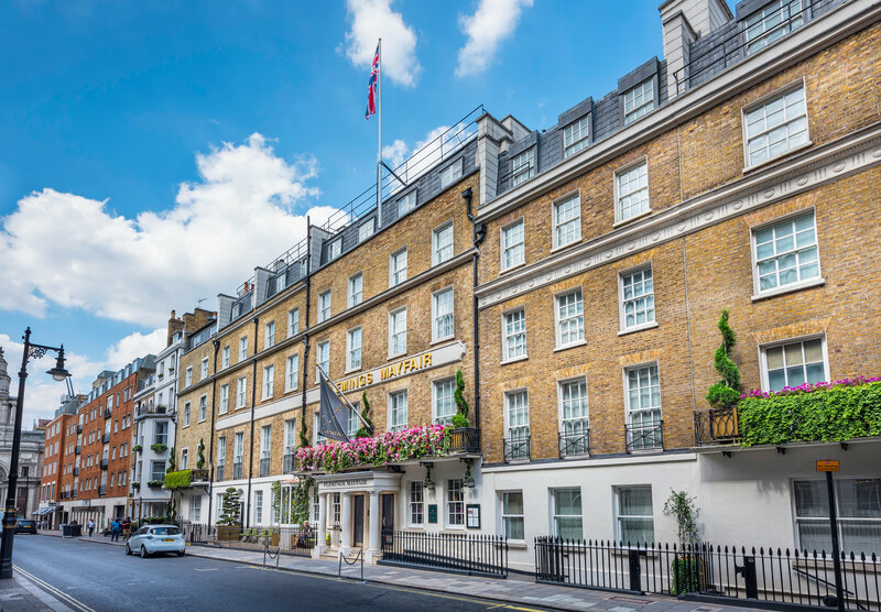 Гостиница Flemings Mayfair - Small Luxury Hotel of the World в Лондоне