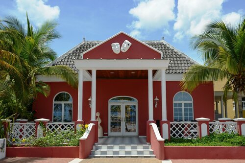 Гостиница Avila Beach Hotel в Виллемстаде