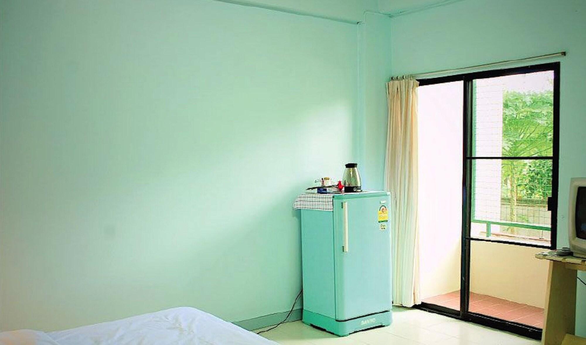 Фото Ameena Apartment