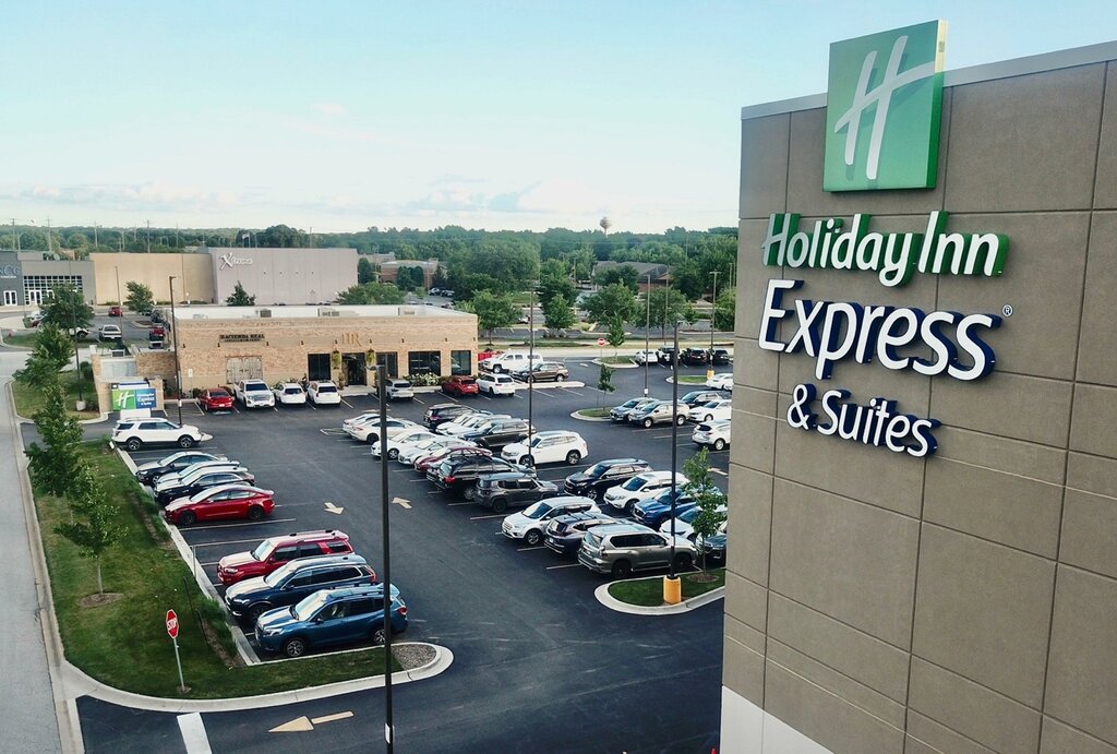 Hotel Holiday Inn Express & Suites Yorkville, State of Illinois, photo